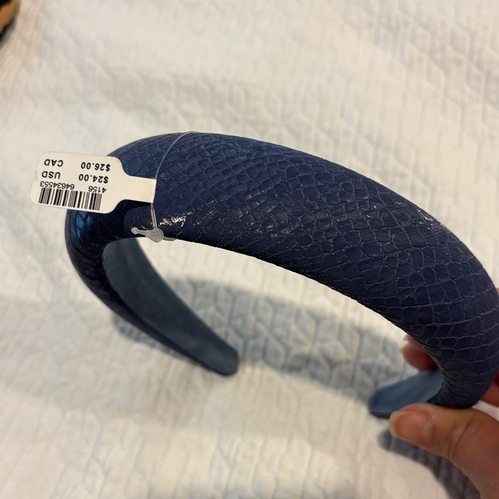 Elegant Blue Textured Headband
